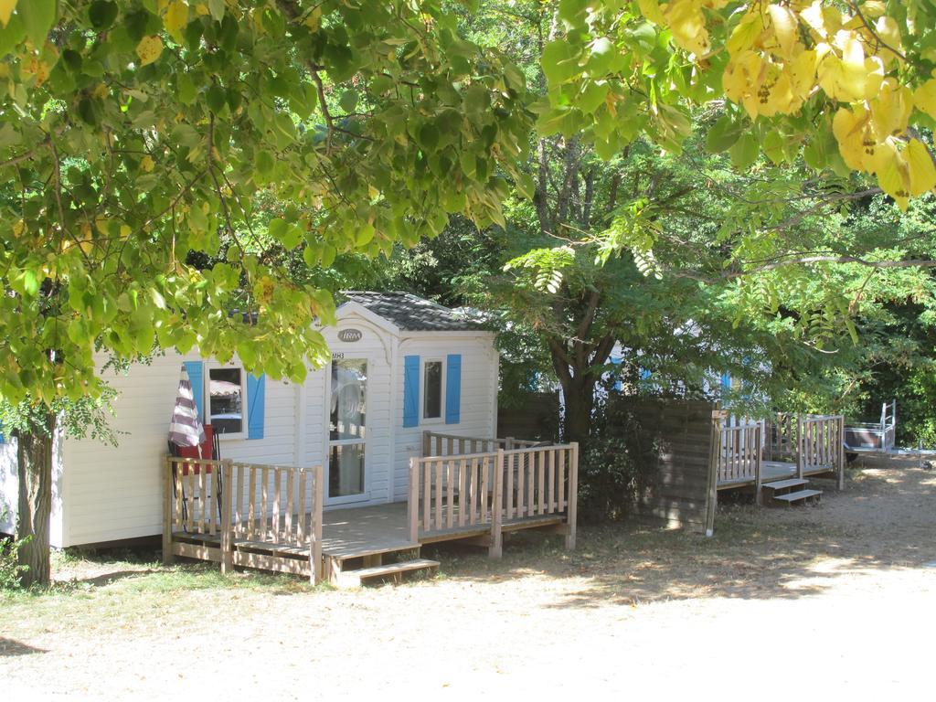 Camping La Grangeonne เอสปารอง เดอ แวร์ดง ภายนอก รูปภาพ
